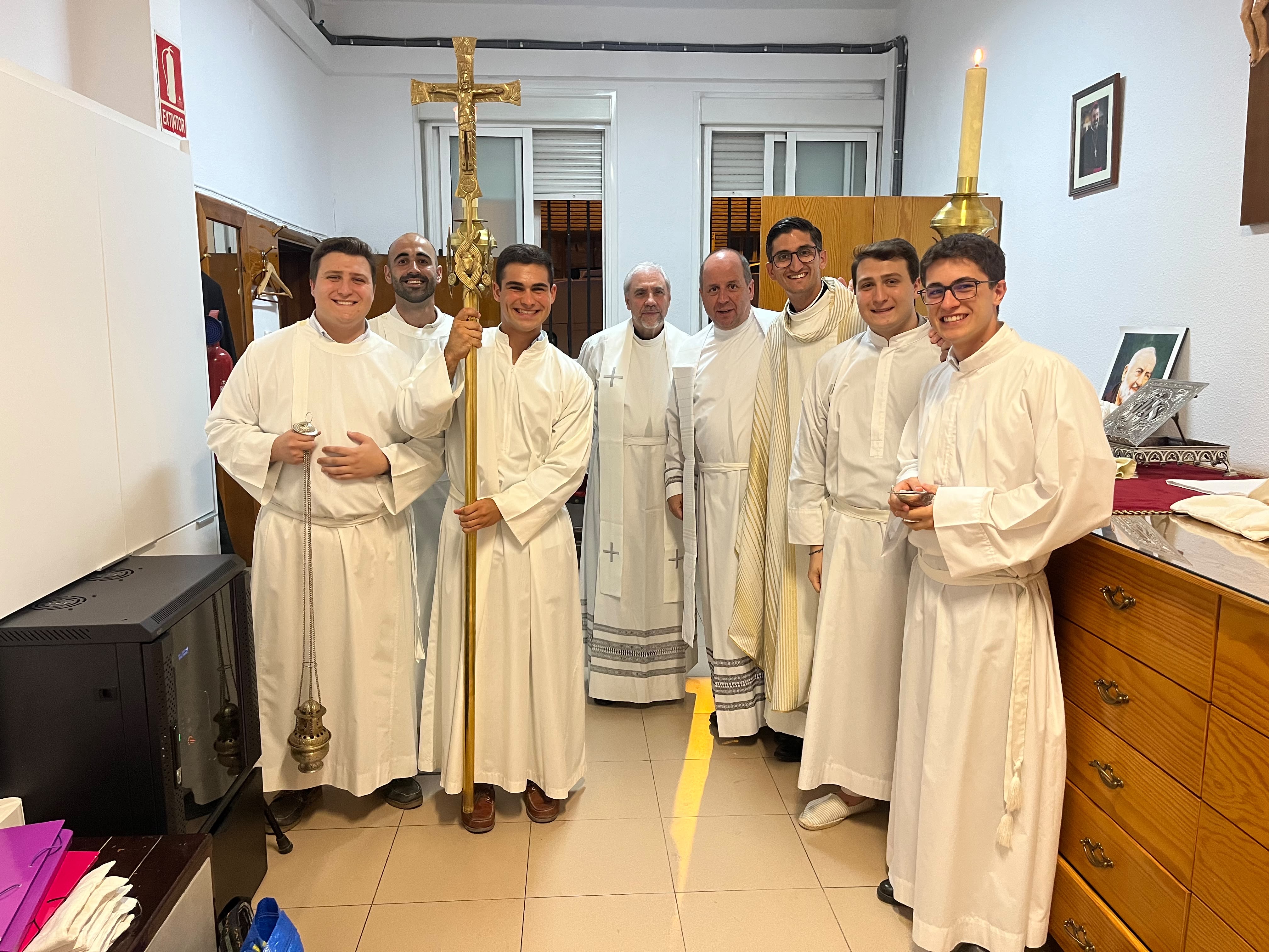 La visita de D. Pablo, presbítero del Redemptoris Mater de Castellón